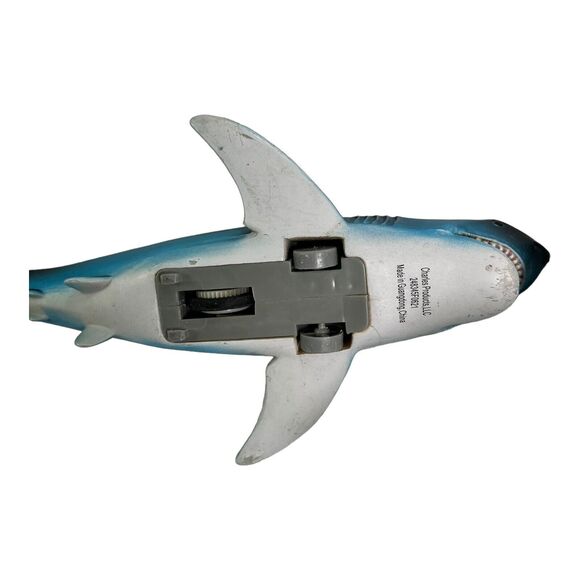 Lot of 8 Sharks Whales Dolphins PVC Figures Toys Sea Animals Cake Topper Ocean - Picture 7 of 11